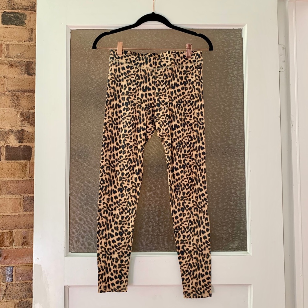 PINK cheetah Leggings